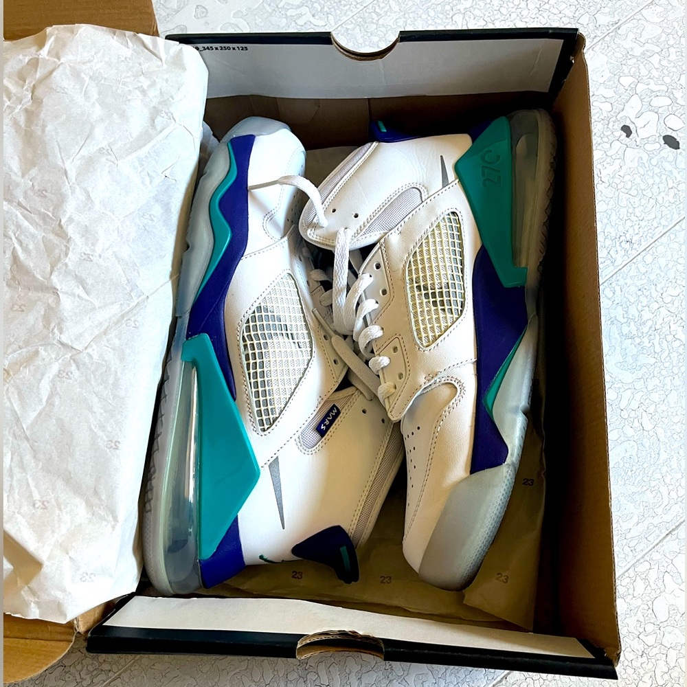 Jordan Mars 270, grape